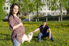 Posséder un chien : un bienfait pour les femmes enceintes