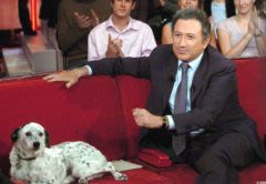 Vivement Dimanche : Michel Drucker rend hommage aux animaux