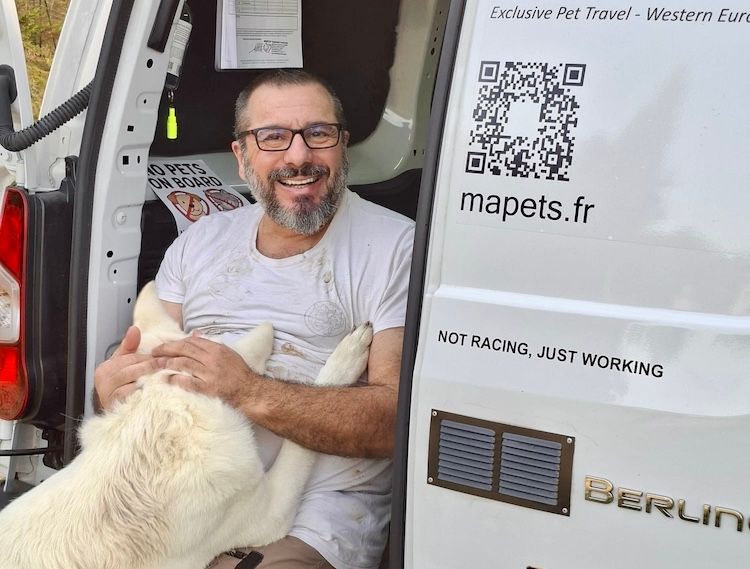 Thierry Garcia, taxi animalier : « Le bien-être animal est au centre de toutes mes attentions. »